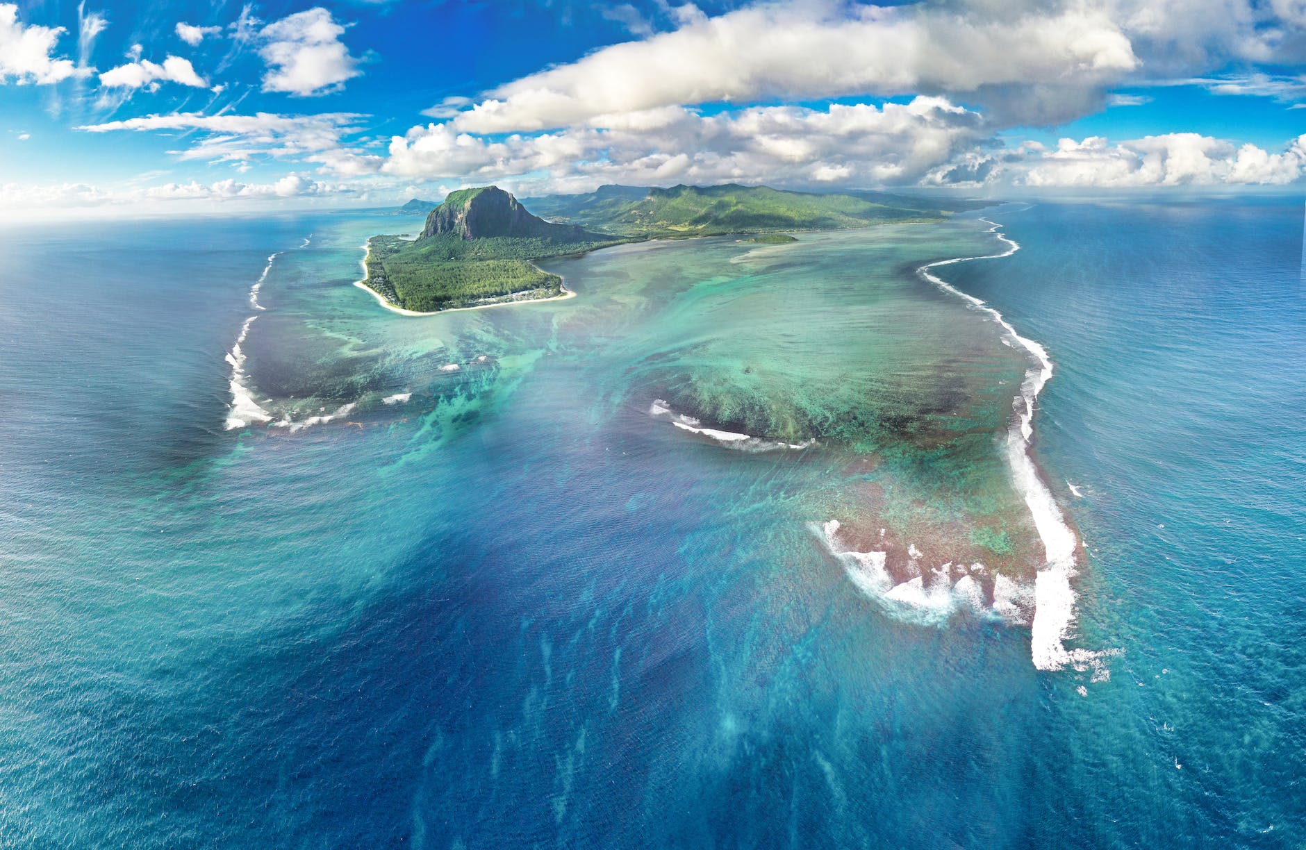green island in the middle of ocean in Mauritius 